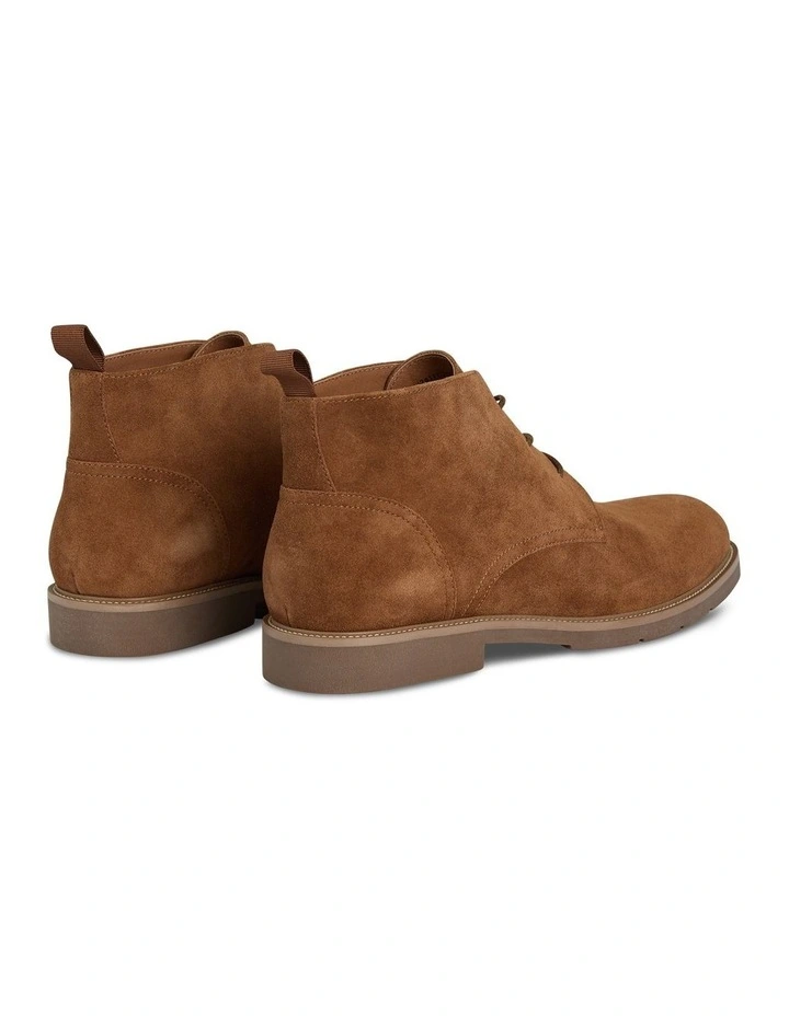 Dane Suede Desert Boot in Tan