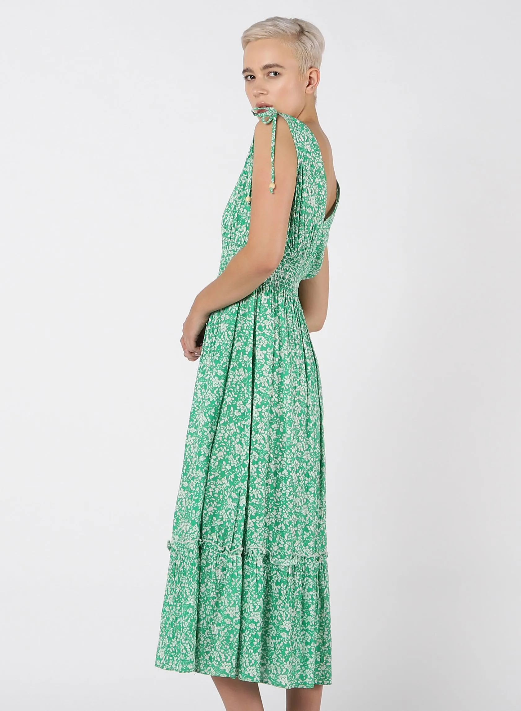 Dex Floral Print Maxi Dress In Green/White Floral