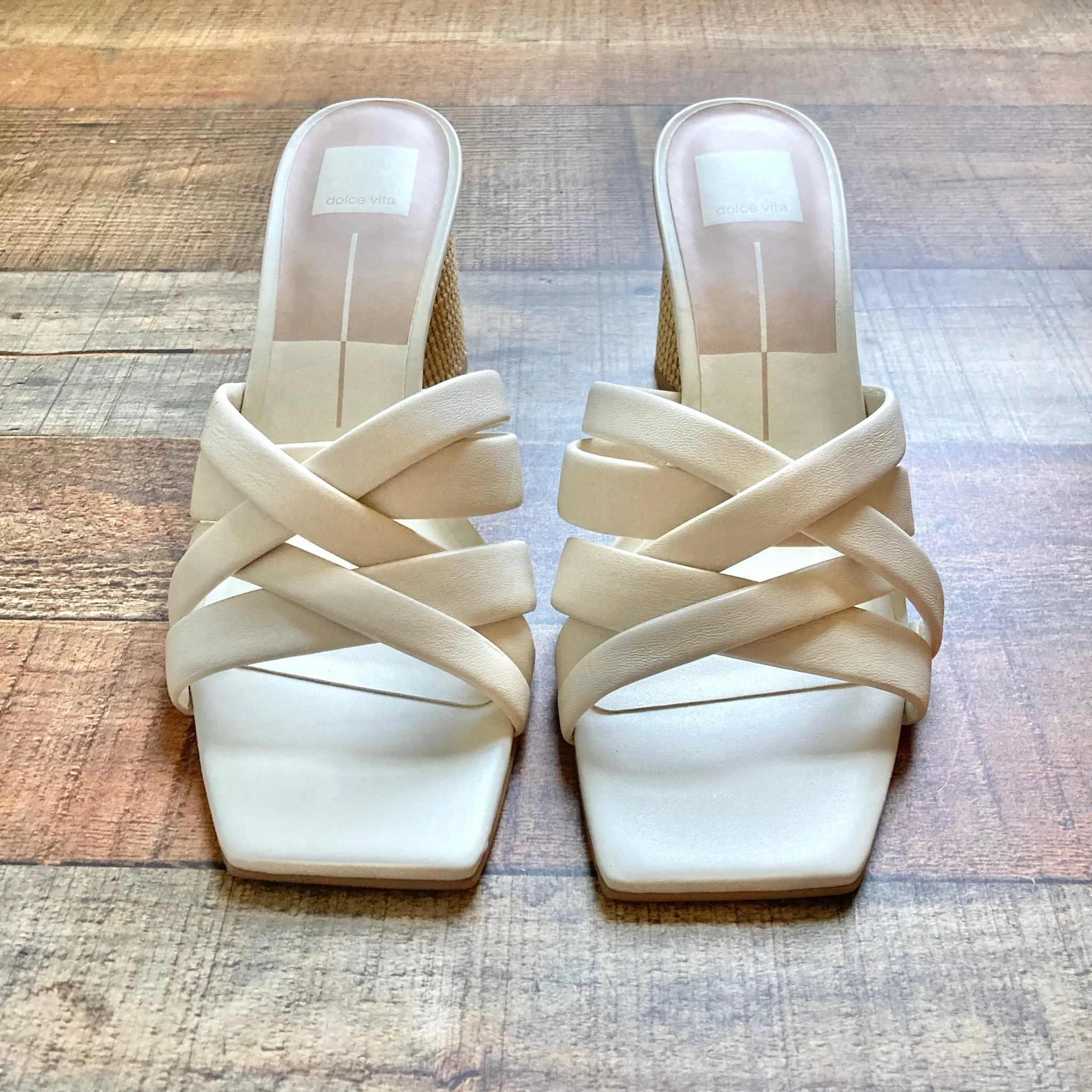 Dolce Vita Ivory Leather Strappy Heeled Sandals- Size 9.5 (BRAND NEW CONDITION)