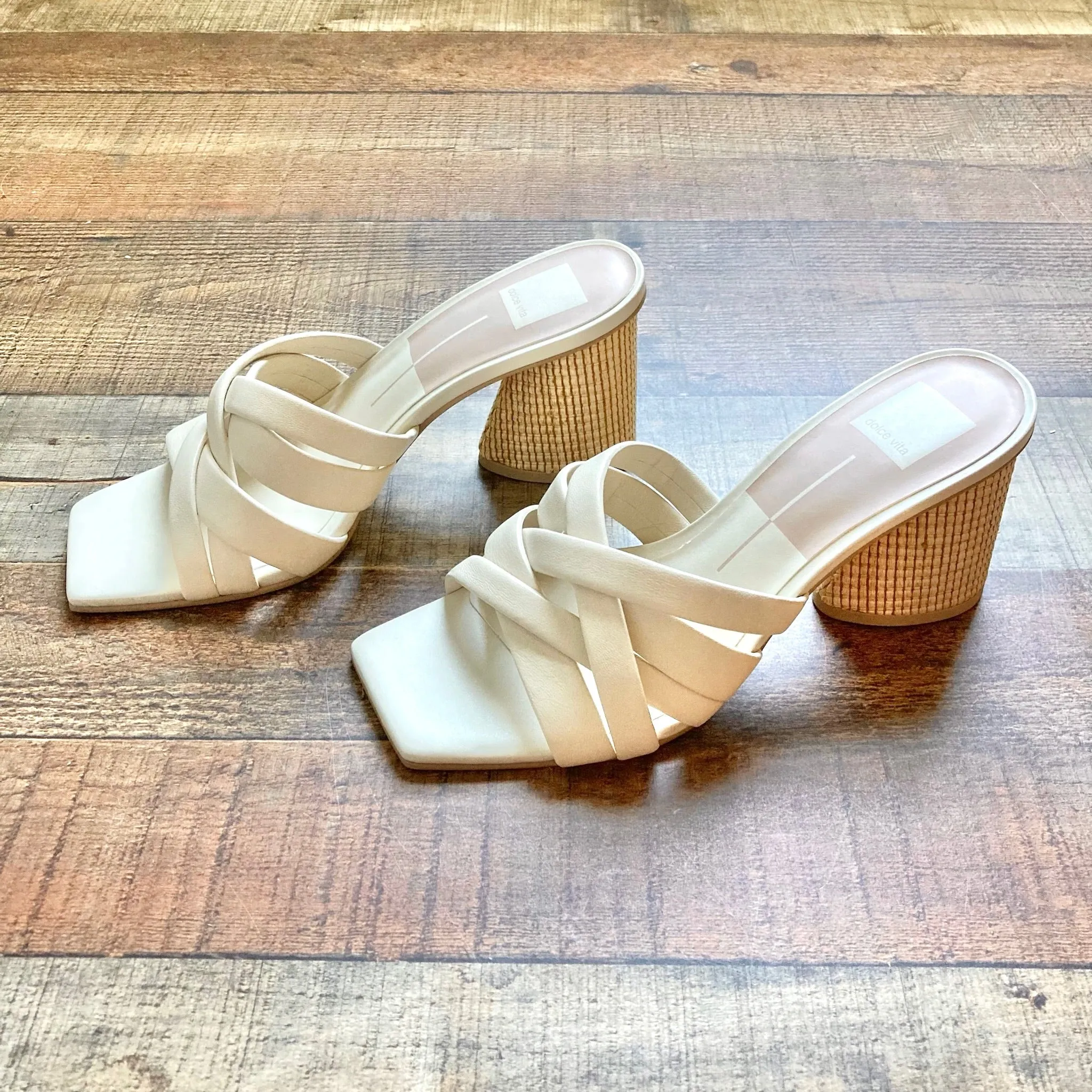 Dolce Vita Ivory Leather Strappy Heeled Sandals- Size 9.5 (BRAND NEW CONDITION)