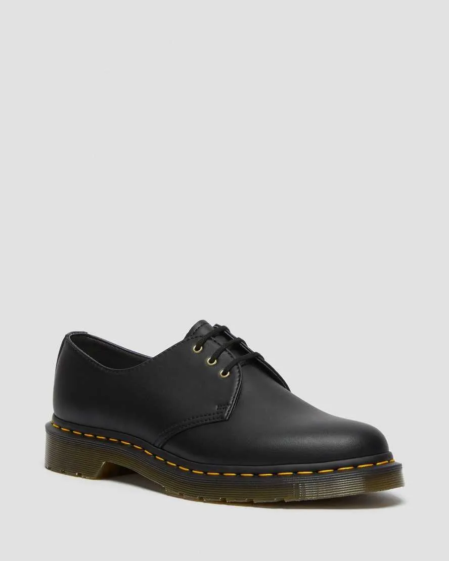 Dr Martens- 1461 Vegan, Black Felix Rub Off