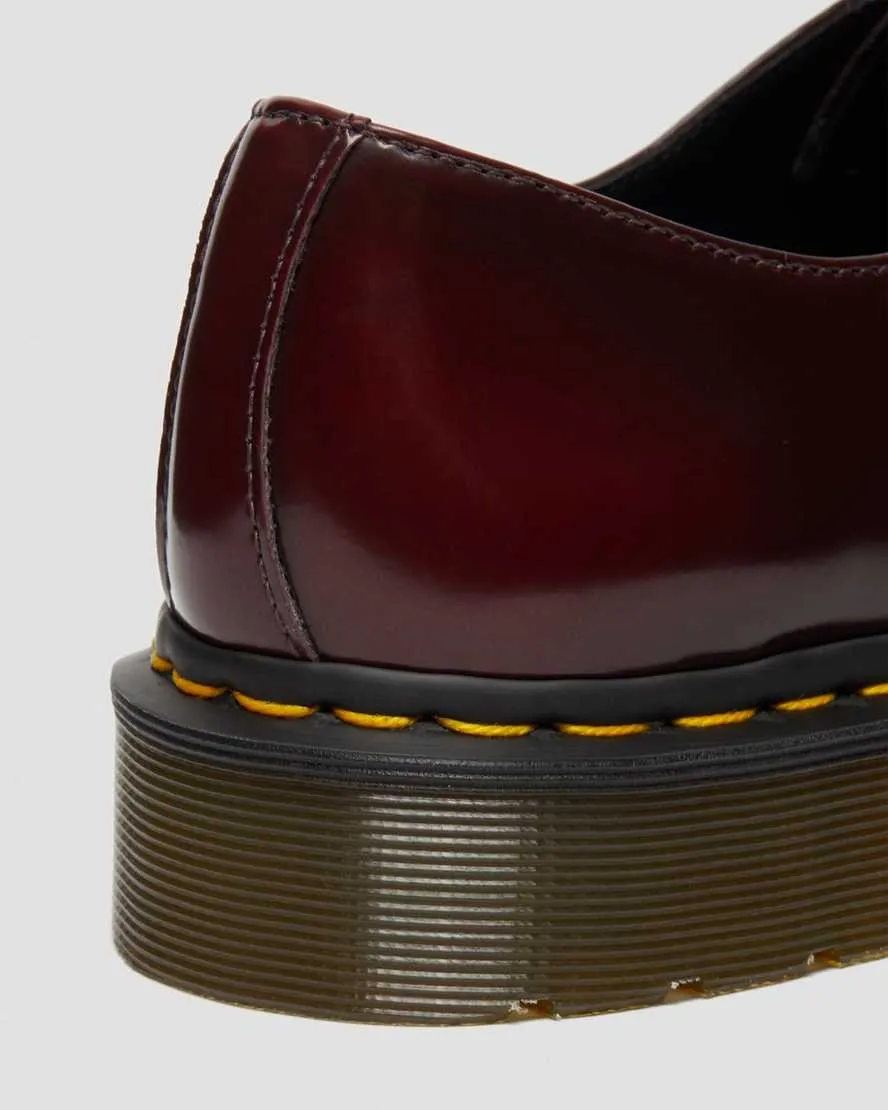 Dr Martens- 1461 Vegan, Cherry Red Oxford Rub Off