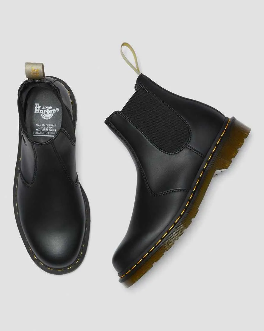 Dr Martens- 2976 Vegan Black Felix Rub Off