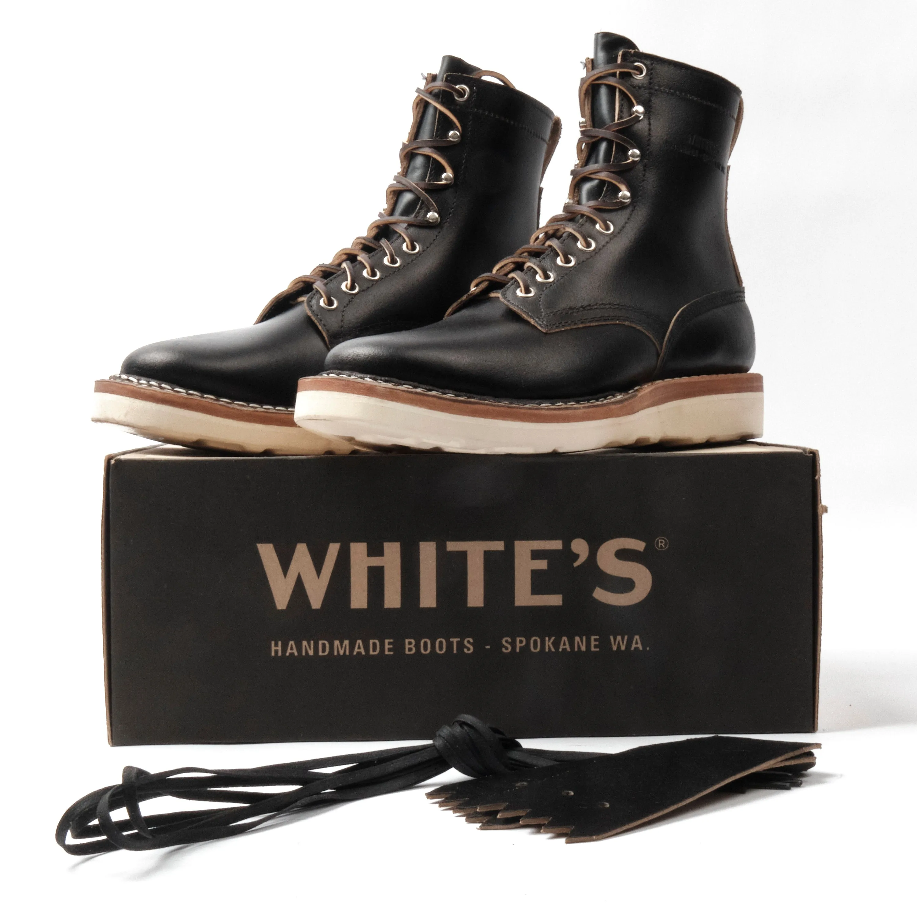 FREENOTE CLOTH X WHITE'S BOOTS - RANCHER 8 - BLACK WAXED FLESH