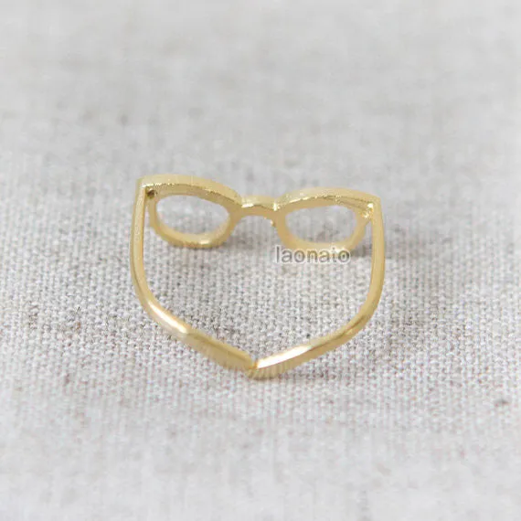 Geek Chic Glasses Ring