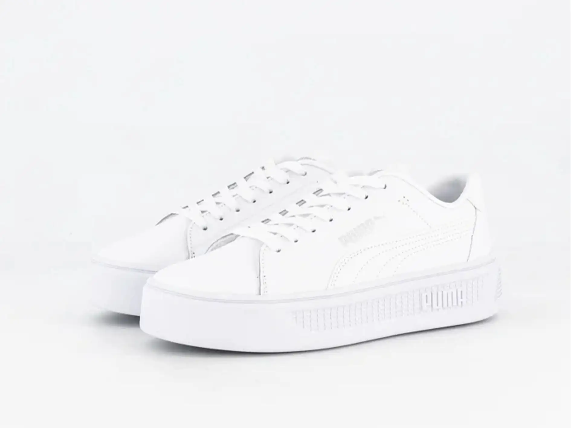 Puma Womens Smash Platform V3 Sleek White/Silver <br> 389401 01