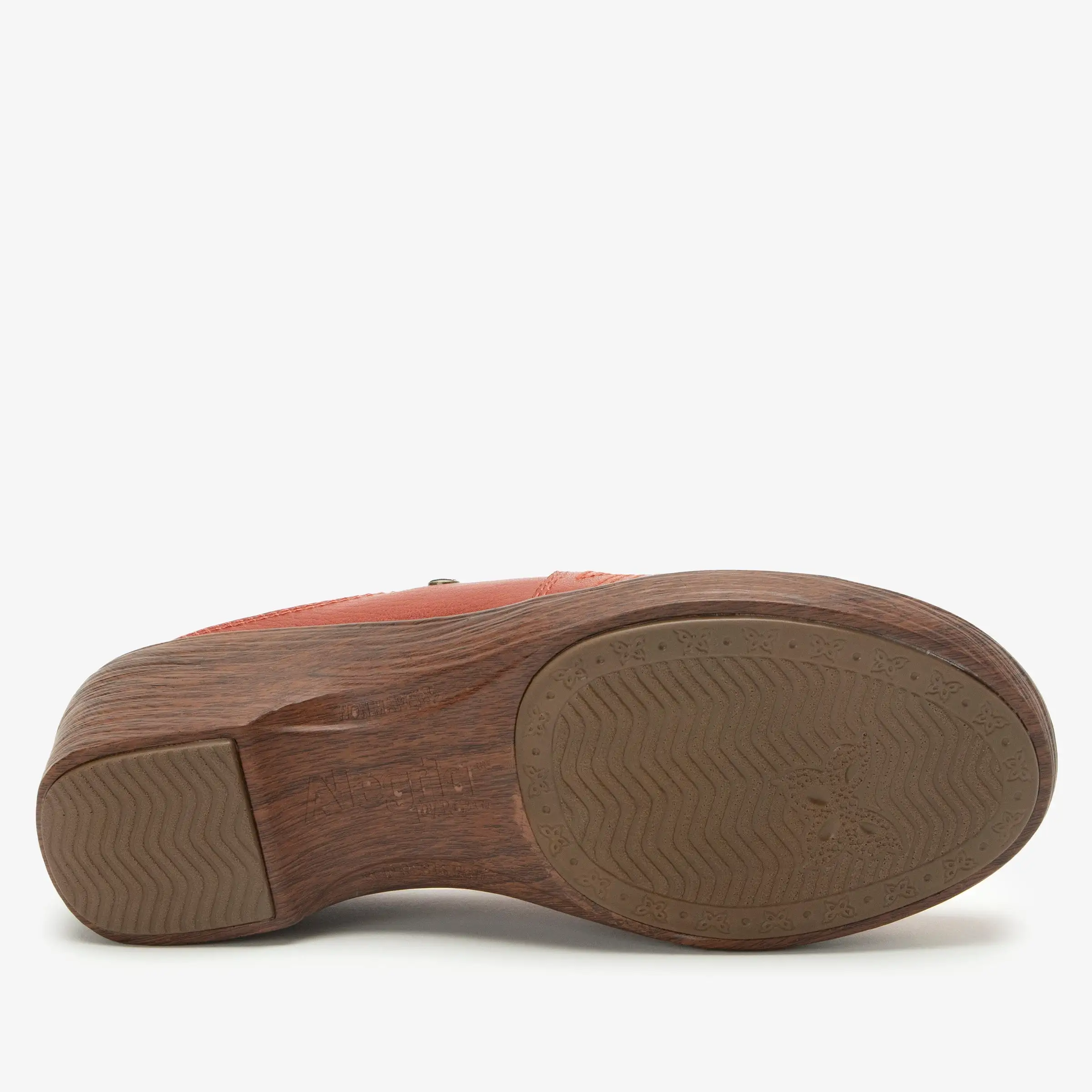 Sereniti Rust Shoe