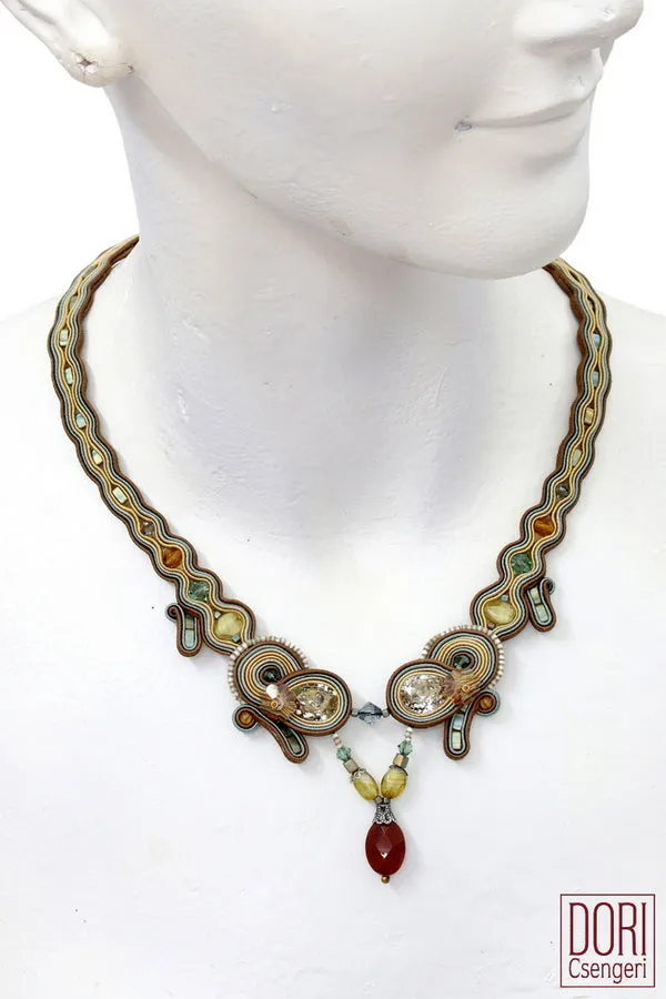 Verona Chic Necklace