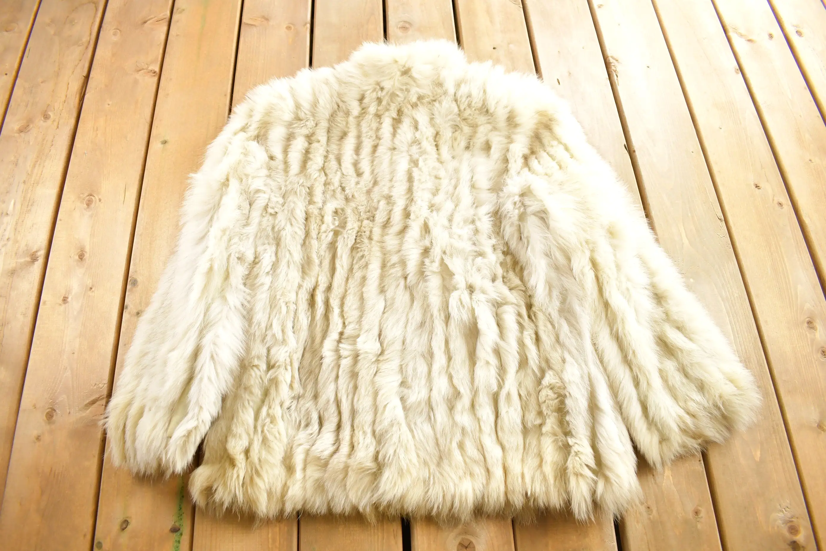 Vintage 1970s London Label Silver Fox Fur Coat / Womenswear / Vintage Fur Coat / Winter Wear / True Vintage / Made IN Canada