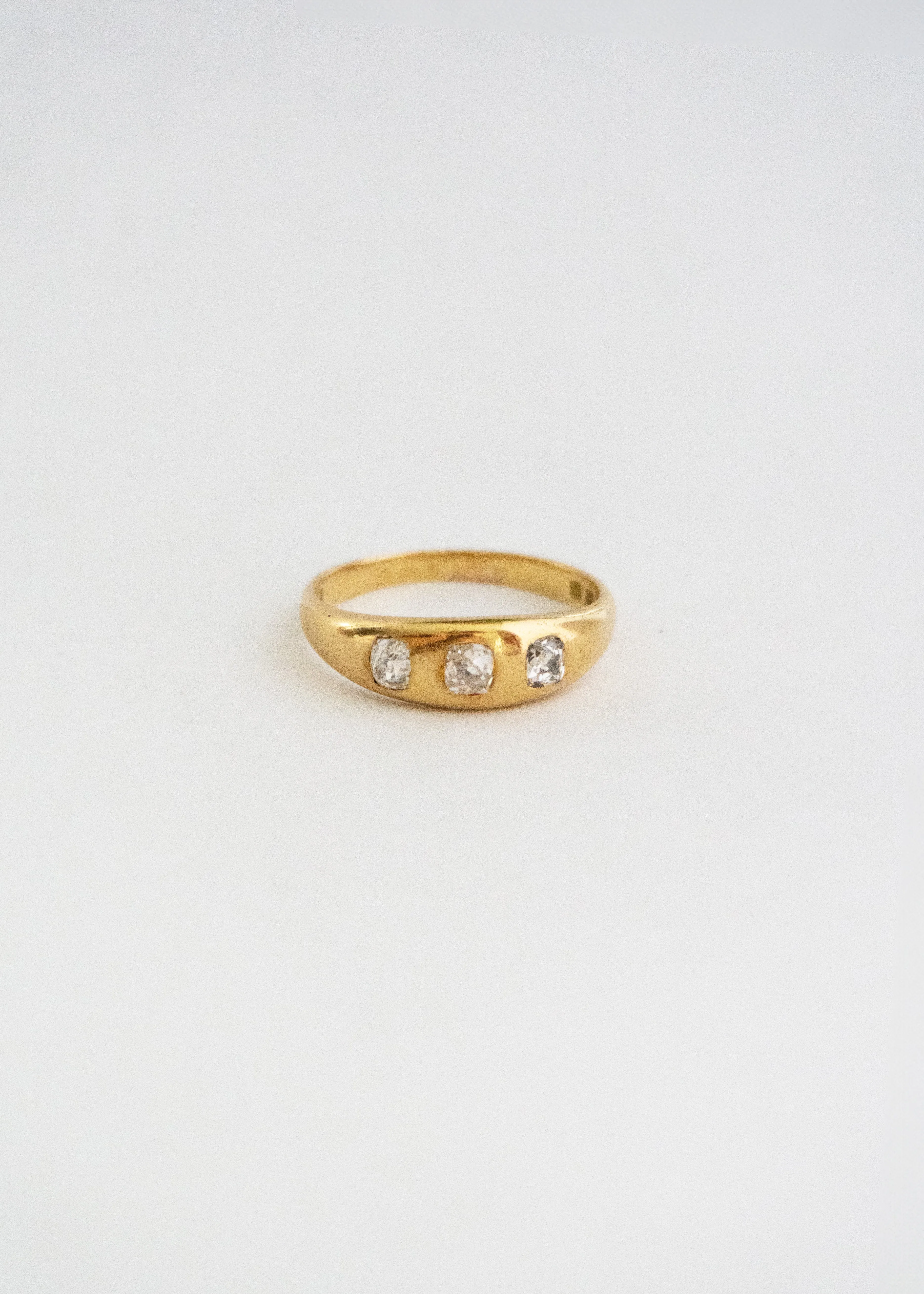 Vintage 3 Diamond Ring